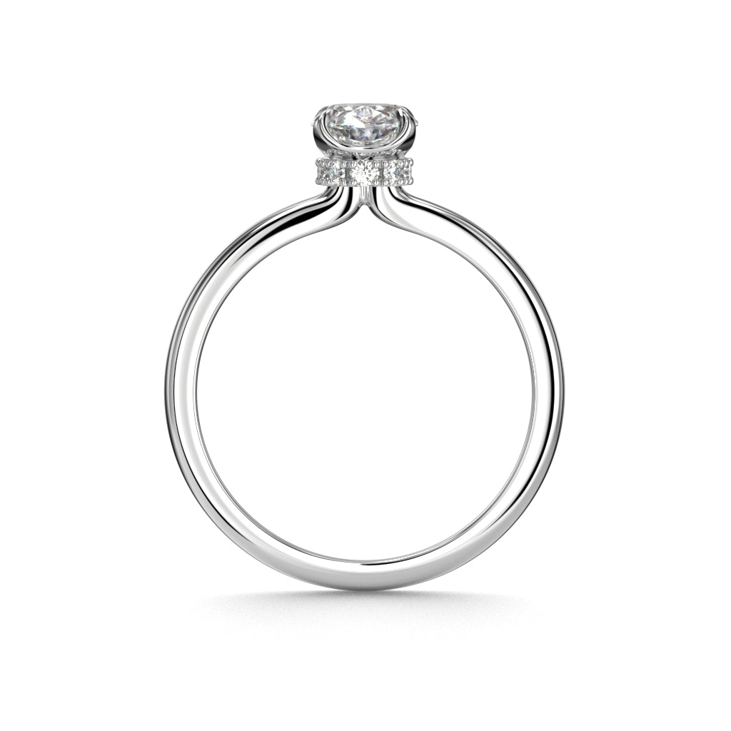 Heidi Hidden Halo oval 1,10 ct