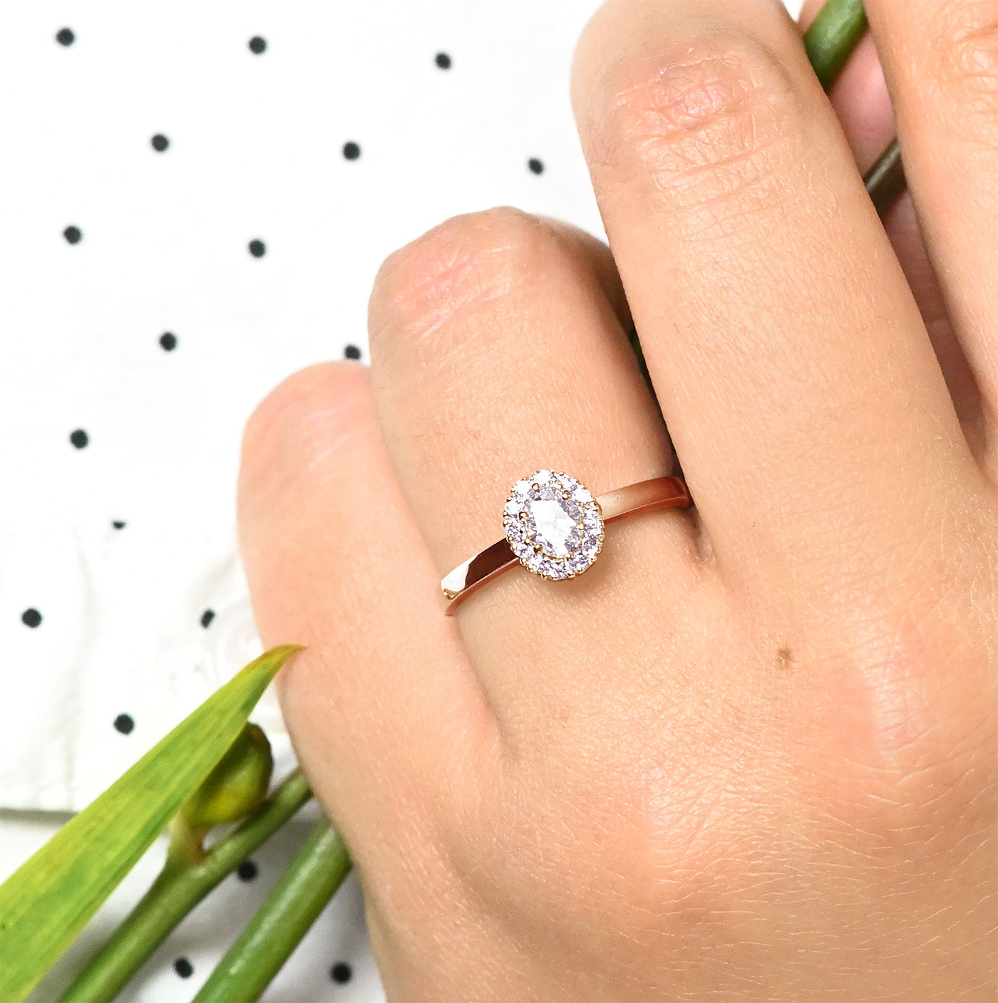 Timanttisormus Veronica 0,42 ct Festive sormus