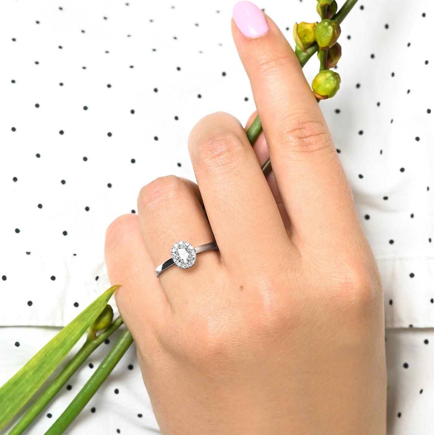 Timanttisormus Veronica 0,42 ct Festive sormus