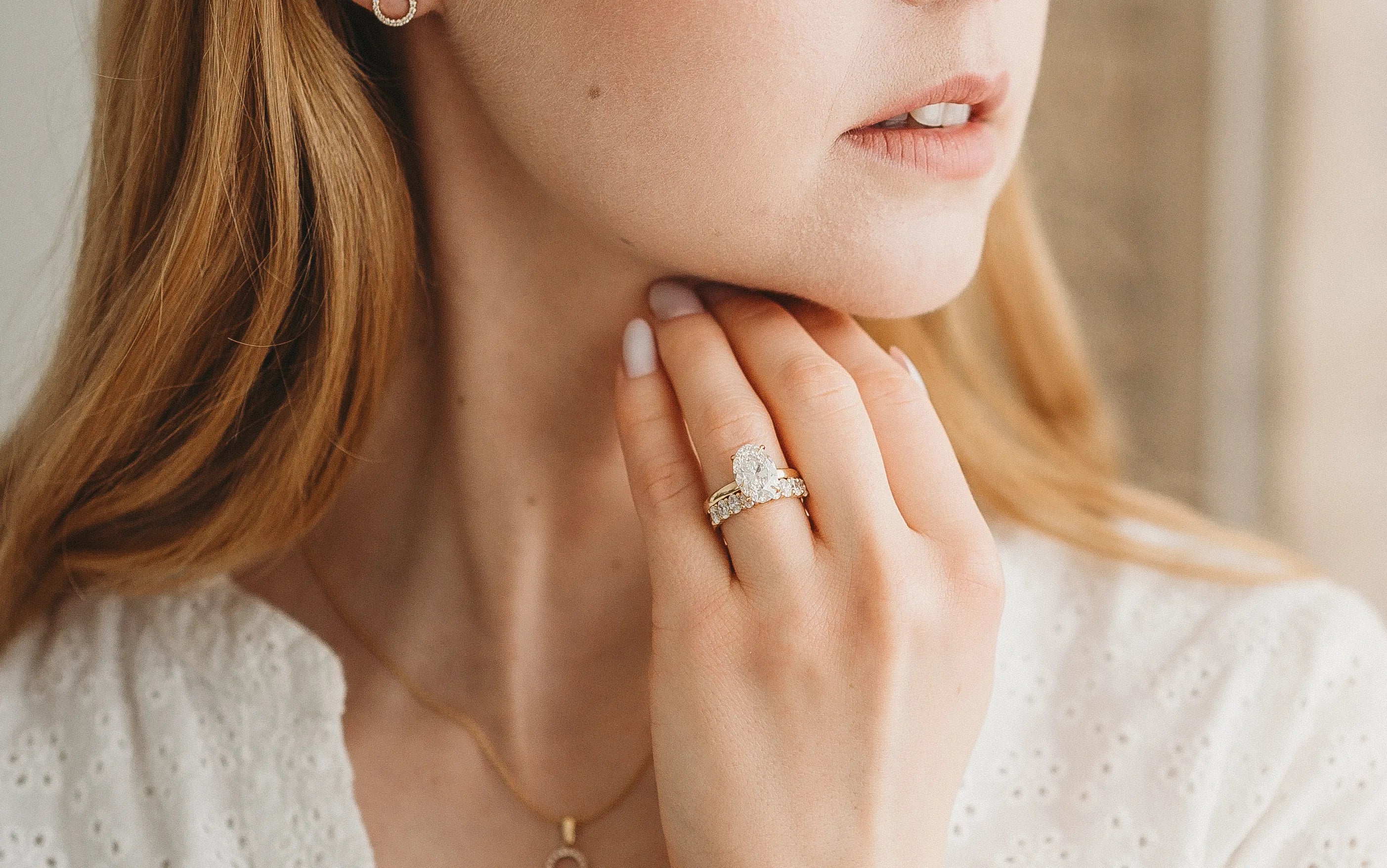 2026 sormustrendit –  näyttäviä timantteja ja harkittua eleganssia