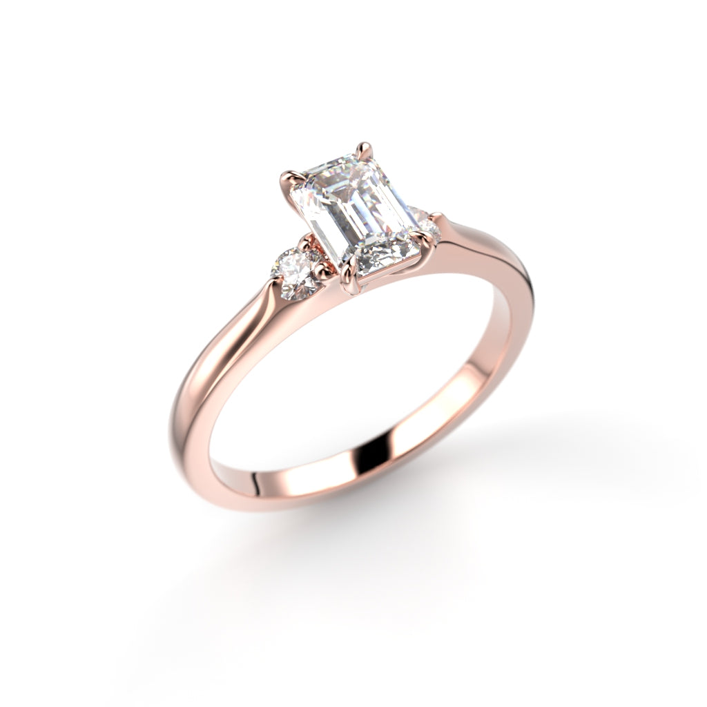 Timanttisormus Megan Emerald 0,74 ct