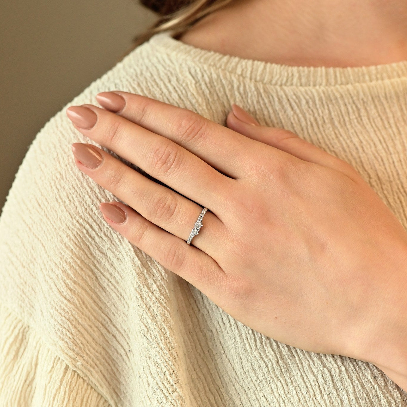 Nadja Side Diamond Ring