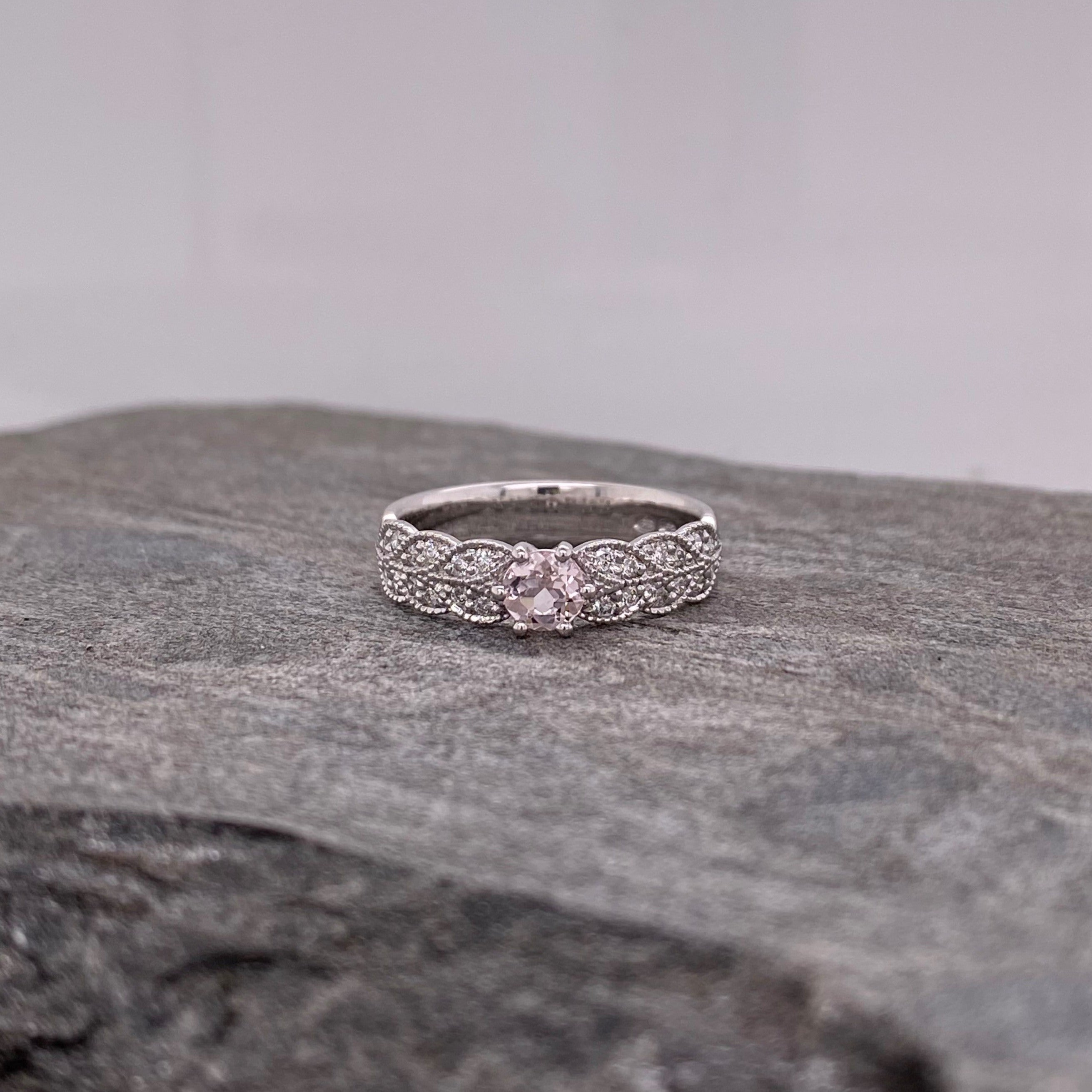 Timanttisormus Solitaire 0,20 ct - OUTLET Festive sormus